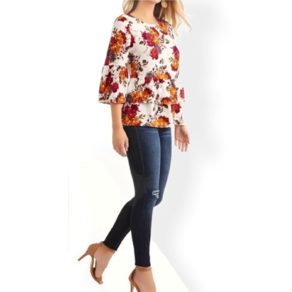 Time and Tru Women's Floral Ruffle Bell Sleeve Peplum Top Blouse Size Small 4-6 - Picture 2 of 8